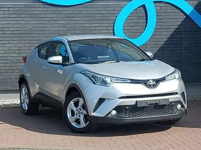 Used Toyota C-HR 115 HP (84 kW) 2019 Silver SUV