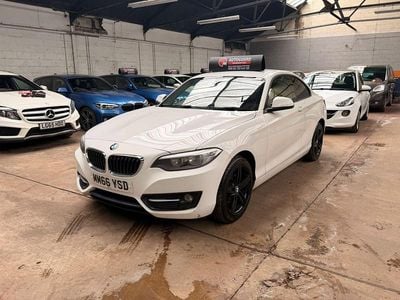 Used BMW 218 Sport Line 2016 White Coupe