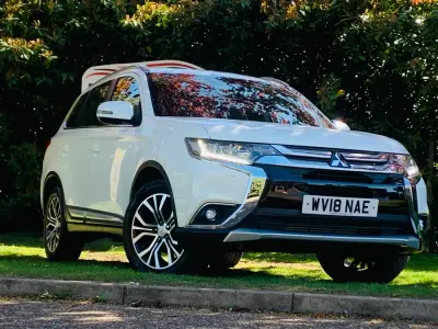 Używany Mitsubishi Outlander 150 KM (110 kW) 2018 Biały SUV