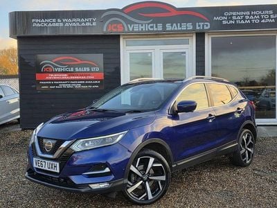 Blue Used 2017 Nissan Qashqai Tekna SUV | £8,995 (Fair price)