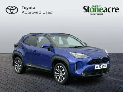 Used Toyota Yaris Cross Design 113 HP (83 kW) 2023 Blue SUV