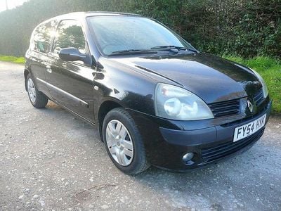 Used Renault Clio II Extreme 2004 Black Hatchback