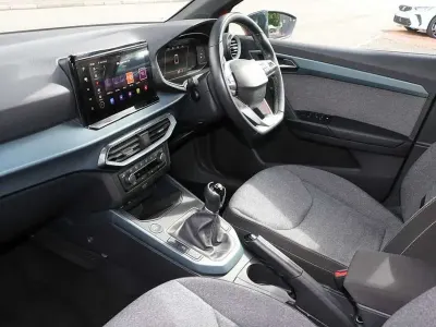 Used Seat Arona Xperience 108 HP (79 kW) 2023 Red SUV