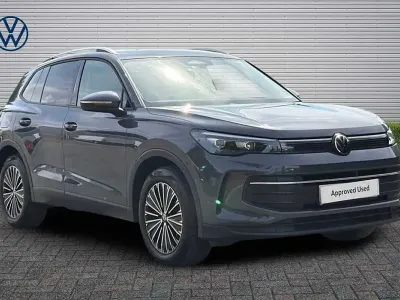 Used VW Tiguan Match 150 HP (110 kW) 2024 Grey SUV