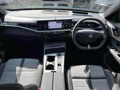 Used Vauxhall Grandland X Ultimate 134 HP (98 kW) 2025 Blue SUV
