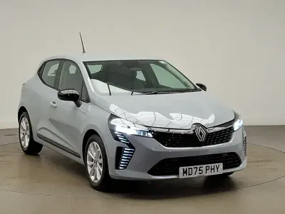 Used Renault Clio Evolution 90 HP (66 kW) 2025 Grey Hatchback