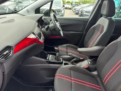 Używany Vauxhall Crossland GS Line 82 KM (60 kW) 2022 Czerwony SUV