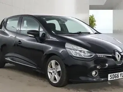 Used Renault Clio Dynamique 75 HP (55 kW) 2016 Black Hatchback