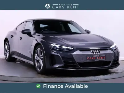 Begagnad Audi e-tron GT quattro Advanced 389 kW (530 HK) 2022 Grå Sedan