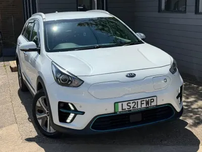 Begagnad Kia e-Niro 150 kW (204 HK) 2021 SUV