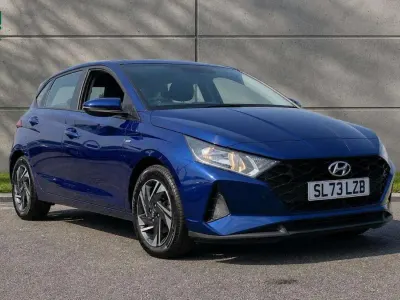 Used Hyundai i20 SE 100 HP (73 kW) 2023 Blue Hatchback