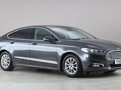 Begagnad Ford Mondeo Titanium 120 HK (88 kW) 2017 Grå Halvkombi
