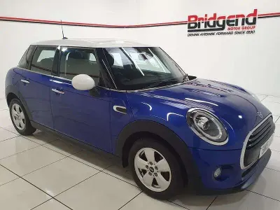 Usado Mini Cooper Hatch 2019 Azul Citadino