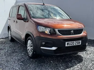 Used Peugeot Rifter Active 110 HP (80 kW) 2020 Yellow MPV