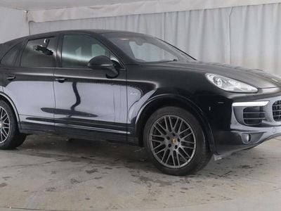 Used Porsche Cayenne Platinum Edition 262 HP (192 kW) 2017 SUV
