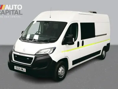 Used Peugeot Boxer 140 HP (102 kW) 2021 White Van