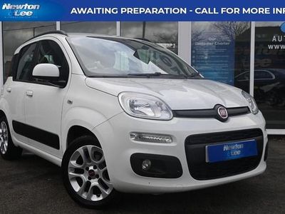 Used Fiat Panda Lounge 69 HP (50 kW) 2015 White Hatchback