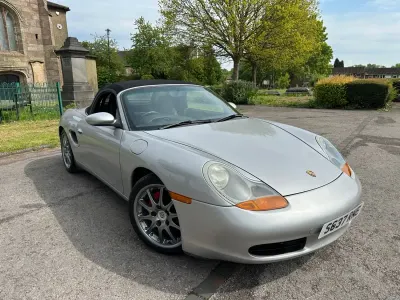 Begagnad Porsche Boxster 1998 Silver Cab