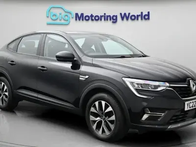 Used Renault Arkana Iconic 150 HP (110 kW) 2022 Black SUV