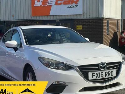 Used Mazda 3 2016 White Sedan