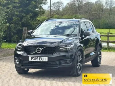 Usado Volvo XC40 R-Design Pro 190 CV (139 kW) 2019 Negro SUV