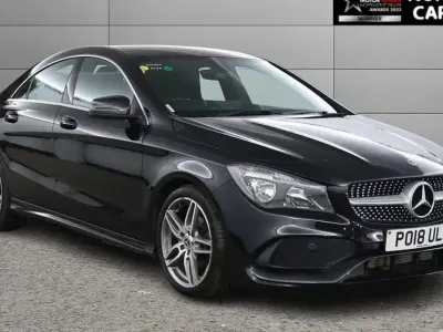 Usado Mercedes CLA180 AMG line 122 HP (89 kW) 2018 Preto Sedan