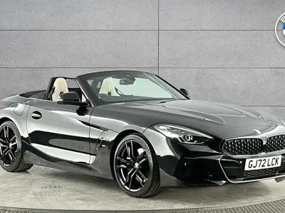 Begagnad BMW Z4 Comfort Edition 340 HK (250 kW) 2022 Svart Cab