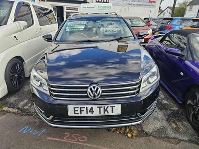 Black Used 2025 VW Passat SE Estate | £8,695