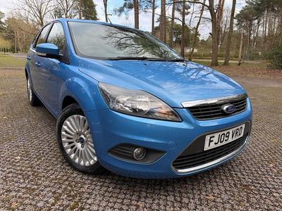 Used Ford Focus Titanium 116 HP (85 kW) 2009 Blue Hatchback