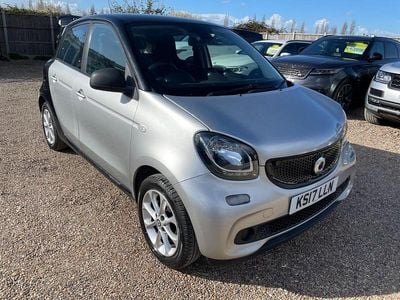 Used Smart ForFour Passion 71 HP (52 kW) 2017 Silver Hatchback