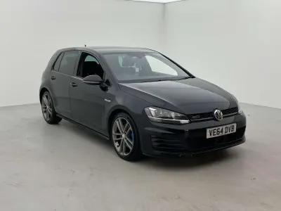 Begagnad VW Golf VII GTD 2014 Svart Halvkombi