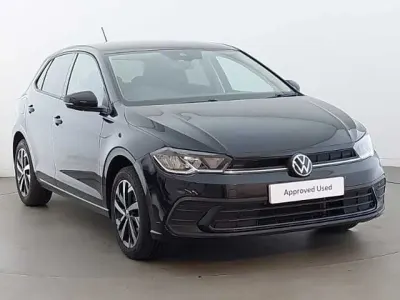 Begagnad VW Polo Match 95 HK (69 kW) 2024 Svart Halvkombi