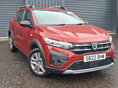 Used Dacia Sandero Essentiel 91 HP (66 kW) 2022 Red Hatchback