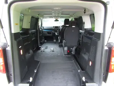 Used Peugeot Traveller
