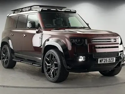 Used Land Rover Defender S 350 HP (257 kW) 2024 Sedona red SUV