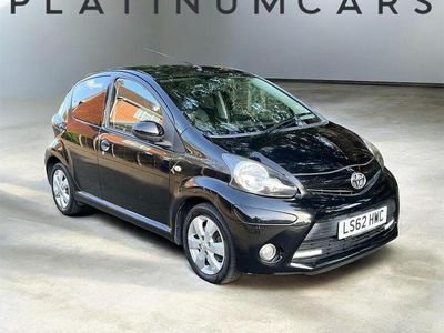 Begagnad Toyota Aygo 68 HK (50 kW) 2012 Svart Halvkombi
