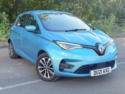 Used Renault Zoe GT-Line 100 kW (136 HP) 2021 Blue Hatchback