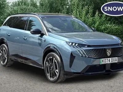 Used Peugeot e-5008 GTi 156 kW (213 HP) 2025 Blue SUV