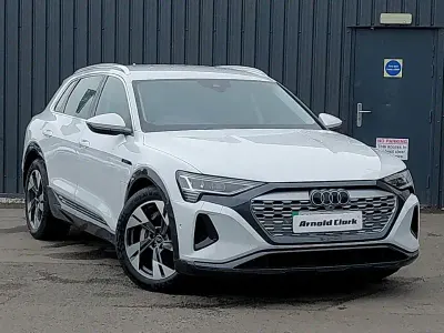 Used Audi Q8 e-tron Sport 250 kW (340 HP) 2023 White SUV