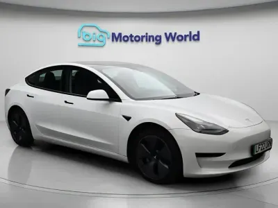 Used Tesla Model 3 Standard Range Plus 177 kW (241 HP) 2022 Sedan