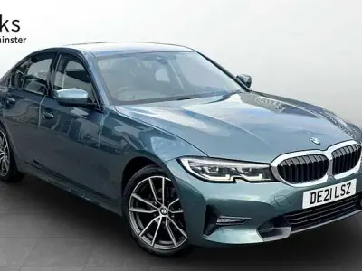 Used BMW 320 Sport Line 184 HP (135 kW) 2021 Blue Sedan