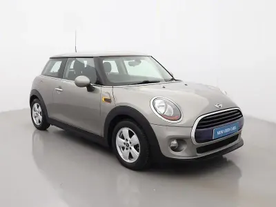 Used Mini Cooper Hatch 134 HP (98 kW) 2017 Silver Hatchback