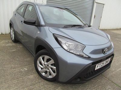 Used Toyota Aygo X PURE 72 HP (52 kW) 2025 Grey SUV