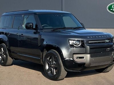 New 2025 Land Rover Defender SE Dynamic SUV | £91,472