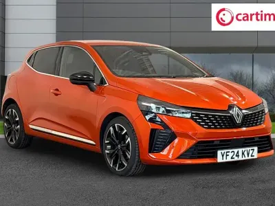 Used Renault Clio Techno 90 HP (66 kW) 2024 Orange Hatchback