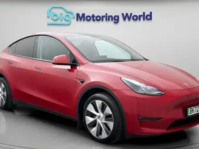 Used Tesla Model Y Long Range AWD 378 kW (514 HP) 2022 Red SUV