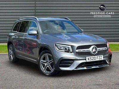 Mercedes GLB220