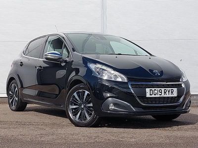 Used Peugeot 208 82 HP (60 kW) 2019 Black Hatchback