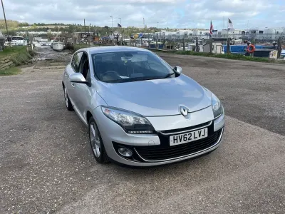 Używany Renault Mégane Dynamique 110 KM (80 kW) 2012 Srebrny Hatchback