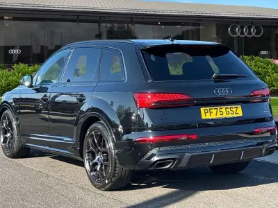 Used Audi Q7 Black Edition 231 HP (169 kW) 2026 Black SUV